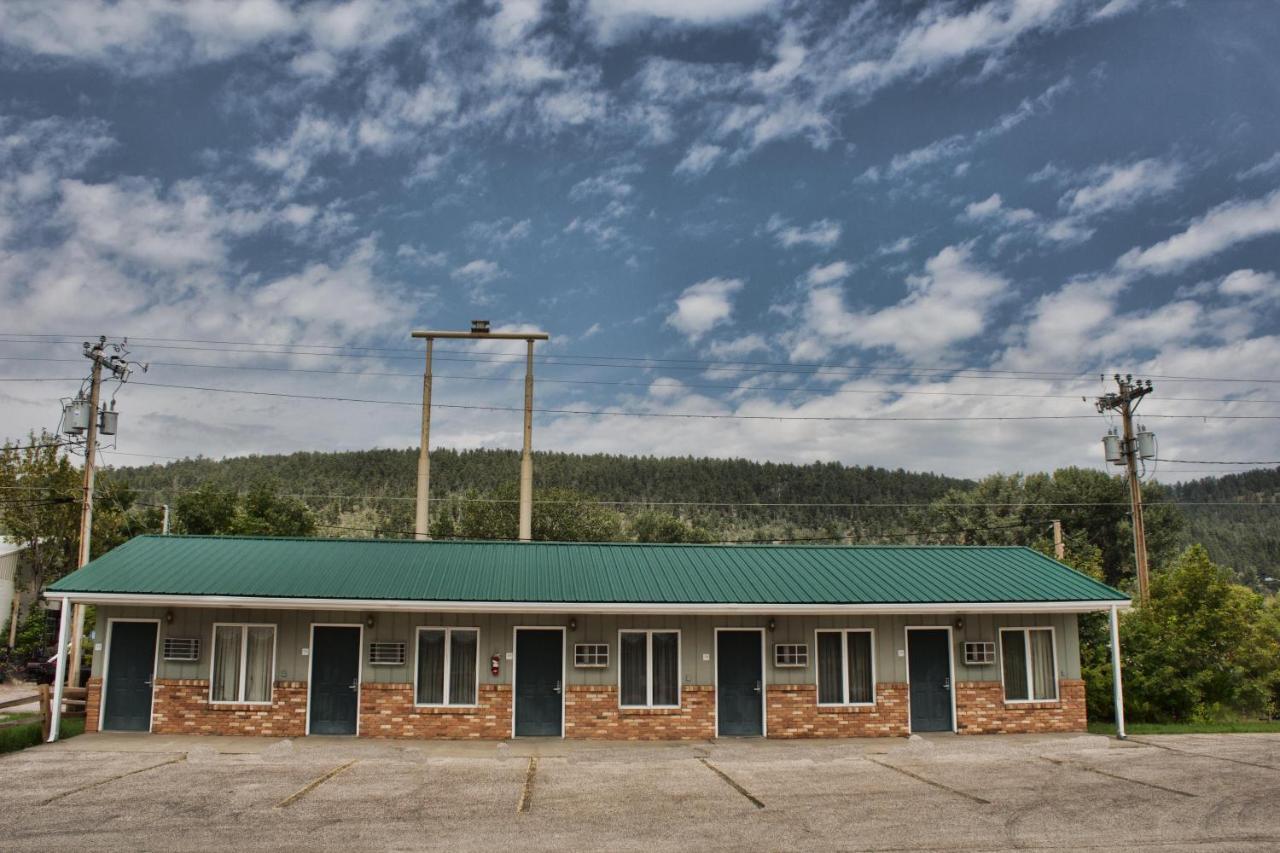 Deer Lodge Motel Sundance Exterior foto